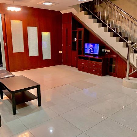 Awani Homestay Seberang Jaya Permatang Janggus Ngoại thất bức ảnh